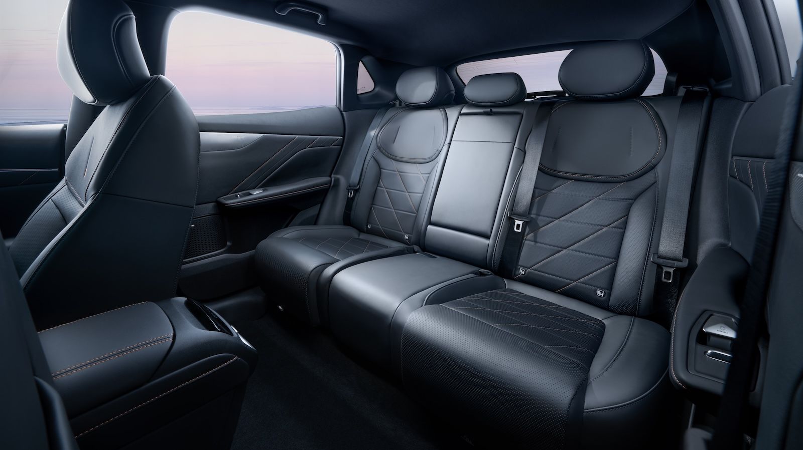 Νέο Deepal S05 Plug-in Hybrid: Το οικογενειακό SUV της Changan στην Ελλάδα από 31.990€